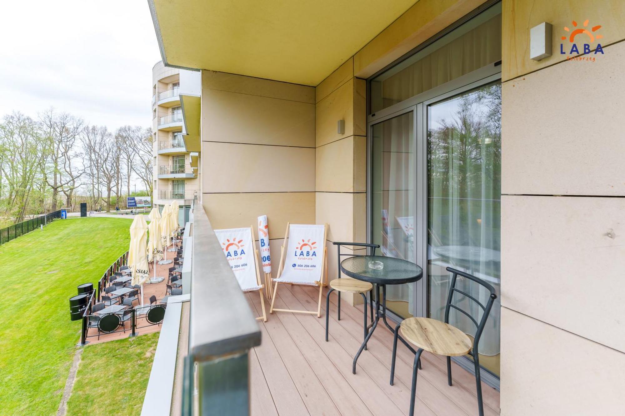 Laba Kolobrzeg Apartamenty Diune Z Parkingiem Exteriör bild